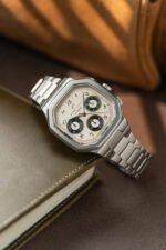 ⁦1904 Chronograph -  Off White & Black⁩ - الصورة ⁦4⁩