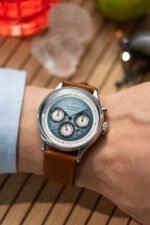 ⁦1564 Chronodate Automatic Ice Blue⁩ - الصورة ⁦2⁩